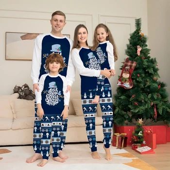 Веселого Рождества, подходящие наряды для мамы, дочки, папы и сына, детские ползунки, Рождественская пижама, Мягкая Свободная одежда для сна с буквенным принтом, семейный образ