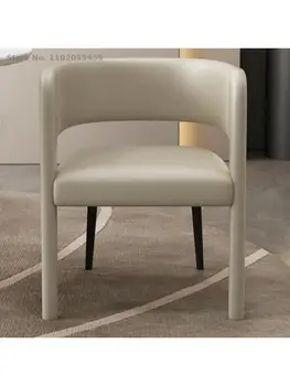 Итальянский легкий роскошный обеденный стул, современное минималистичное кожаное кресло, креативный дизайн, ресторанный стул, подлокотник для домашнего макияжа